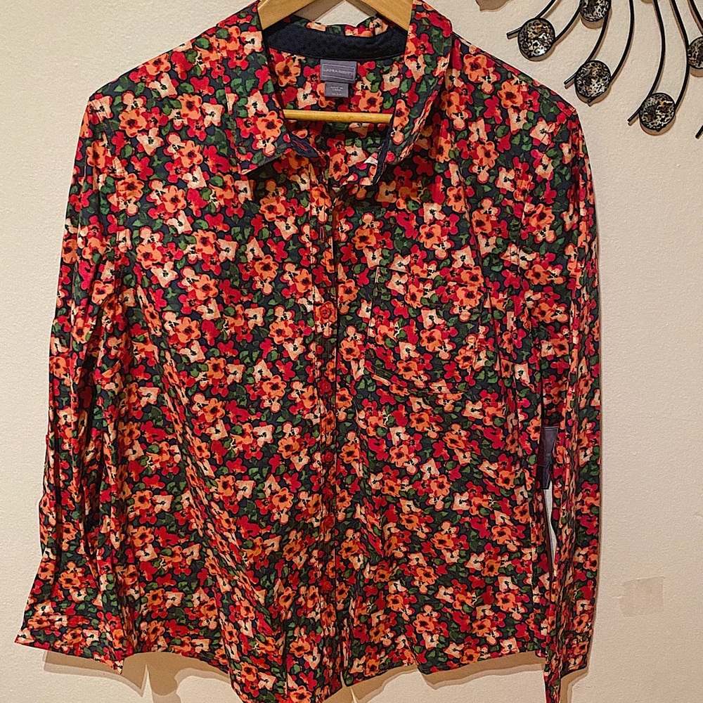 floral button down shirt.
